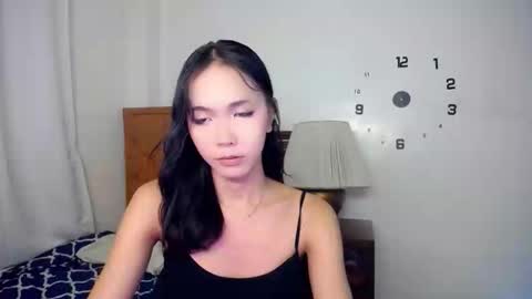 Snapshot of cumcute_ellez chatting on April 2026 12:21:02 PM Elle online show from April 2026 12:21:02 PM