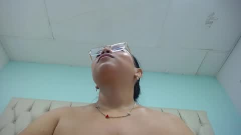 Snapshot of cumontitsxxx chatting on May 2026 12:43:01 PM Cumontitsxxx online show from May 2026 12:43:01 PM