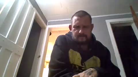 Snapshot of cuntreeboy68 chatting on January 2025 06:03:01 AM Bash online show from January 2025 06:03:01 AM