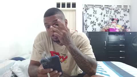 dominic and julieta... independent models online show from February 2025 11:10:02 AM