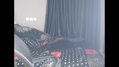 chloe online show from January 2025 10:23:01 PM