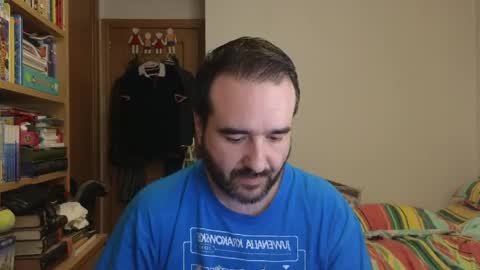 curiosillo1983 online show from June 2026 11:04:02 AM