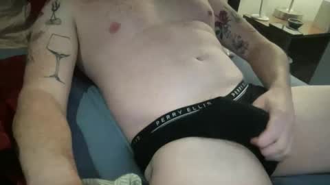 Snapshot of curiousmax18 chatting on January 2026 06:33:02 PM Maxx online show from January 2026 06:33:02 PM