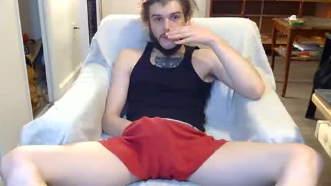 curiouss25 online show from November 2025 05:46:02 PM