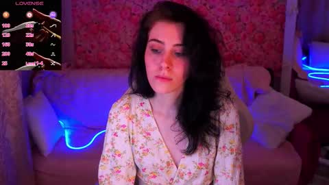 curleyblueeyes online show from March 2026 02:44:01 PM