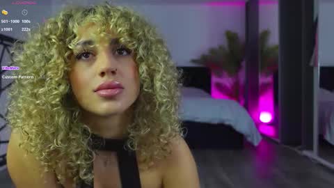 Antonia online show from February 2026 09:02:02 AM