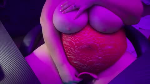 Kay online show from September 2025 11:54:01 PM