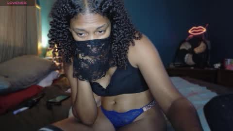 Snapshot of curlynony chatting on October 2025 05:12:02 PM Curlynony online show from October 2025 05:12:02 PM