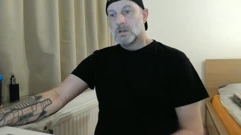 Curman85 online show from February 2025 11:36:02 PM