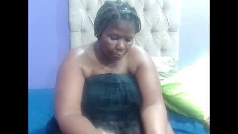 curveychubbyzoe online show from December 2025 09:24:01 AM