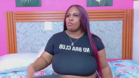 curvyhomebebe online show from April 2026 07:29:01 PM