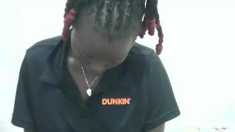 curvynubian online show from April 2026 10:07:01 AM