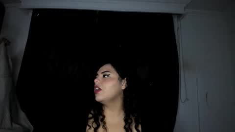 Snapshot of curvypornxxx chatting on September 2025 10:40:01 AM curvypornxxx online show from September 2025 10:40:01 AM