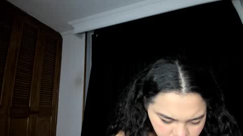 Snapshot of curvypornxxx chatting on September 2025 10:07:02 AM curvypornxxx online show from September 2025 10:07:02 AM