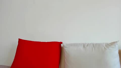 Snapshot of cute_angel95 chatting on March 2025 01:31:02 PM cute_angel95 online show from March 2025 01:31:02 PM