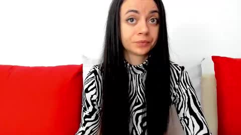 Snapshot of cute_angel95 chatting on March 2025 06:10:02 AM cute_angel95 online show from March 2025 06:10:02 AM