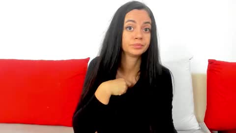 Snapshot of cute_angel95 chatting on September 2025 06:13:01 AM cute_angel95 online show from September 2025 06:13:01 AM