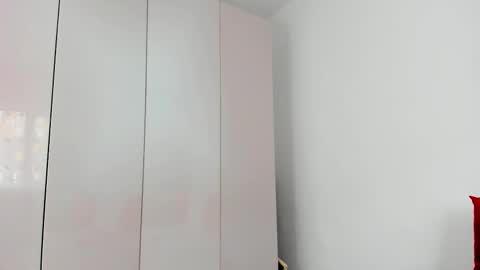 Snapshot of cute_angel95 chatting on November 2025 10:14:01 AM cute_angel95 online show from November 2025 10:14:01 AM