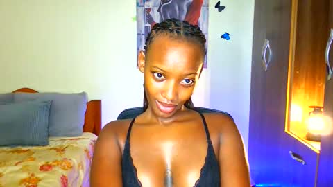Snapshot of cute_annah chatting on April 2026 06:00:02 AM cute annah online show from April 2026 06:00:02 AM