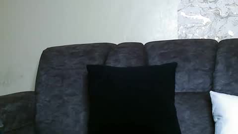 Snapshot of cute_beb2 chatting on January 2025 06:17:01 AM V EE online show from January 2025 06:17:01 AM