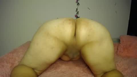 cute_boys_19 online show from April 2026 02:51:02 AM