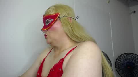 cute_boys_19 online show from April 2026 09:39:01 PM