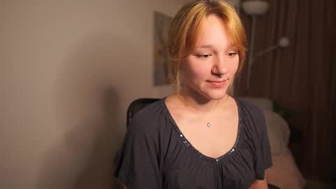 Snapshot of cute_brutality chatting on November 2025 02:09:01 PM Coco online show from November 2025 02:09:01 PM