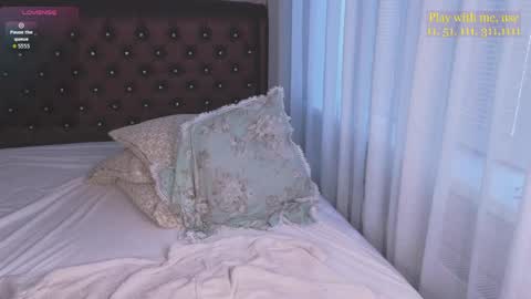 Snapshot of cute_darina chatting on April 2026 01:25:01 AM Everyday stream in the same time online show from April 2026 01:25:01 AM