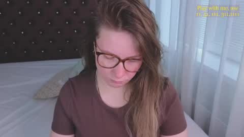 Snapshot of cute_darina chatting on May 2026 05:35:01 AM Everyday stream in the same time online show from May 2026 05:35:01 AM