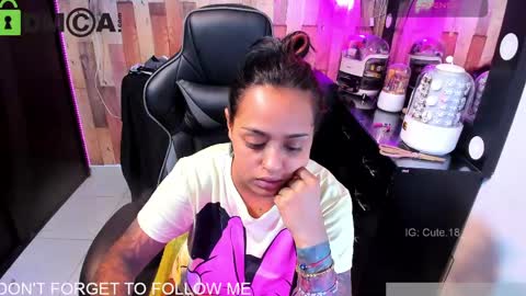    Independent Model online show from April 2026 11:40:02 PM