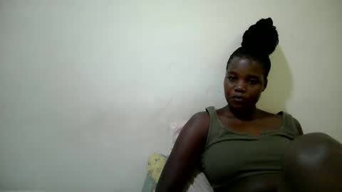 Snapshot of cute_heaven chatting on October 2025 09:30:02 AM cute_heaven online show from October 2025 09:30:02 AM