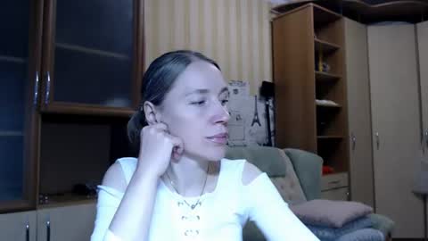 Snapshot of cute_lion_ chatting on June 2026 12:30:01 PM cute_lion_ online show from June 2026 12:30:01 PM