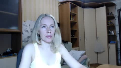 Snapshot of cute_lion_ chatting on July 2026 07:27:01 PM cute_lion_ online show from July 2026 07:27:01 PM