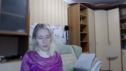 Snapshot of cute_lion_ chatting on July 2026 12:18:02 PM cute_lion_ online show from July 2026 12:18:02 PM