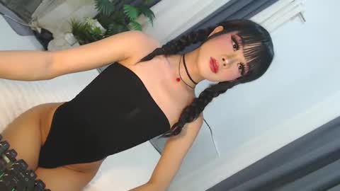 Snapshot of cute_maloi chatting on April 2026 12:07:02 PM Jane online show from April 2026 12:07:02 PM