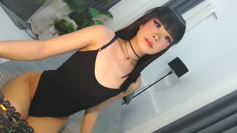 Snapshot of cute_maloi chatting on May 2026 11:39:01 AM Jane online show from May 2026 11:39:01 AM