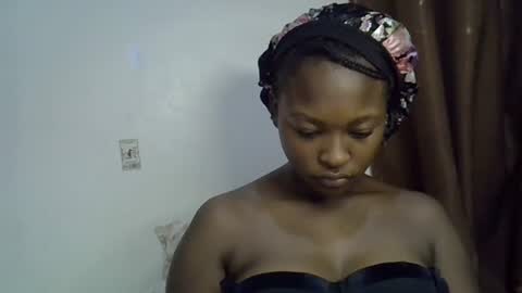 Snapshot of cute_melissa1 chatting on June 2026 02:05:01 AM cute_melissa1 online show from June 2026 02:05:01 AM