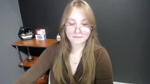 Veronica online show from February 2025 10:15:02 AM