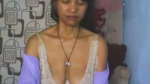 murielle online show from April 2026 01:23:01 PM