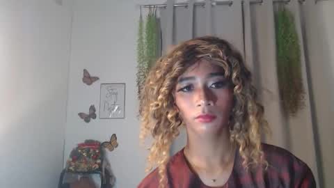 Snapshot of cute_pinay222 chatting on October 2025 10:35:02 AM FIONA online show from October 2025 10:35:02 AM
