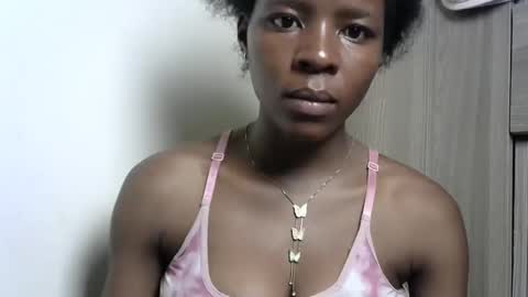 Snapshot of cute_sexy3 chatting on January 2025 05:06:01 PM SHARON online show from January 2025 05:06:01 PM