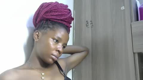 Snapshot of cute_sexy3 chatting on February 2025 07:18:02 PM SHARON online show from February 2025 07:18:02 PM