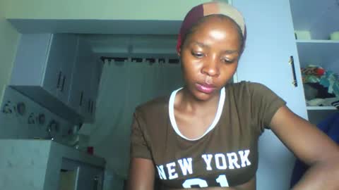 Snapshot of cute_sexy3 chatting on May 2026 10:04:01 PM SHARON online show from May 2026 10:04:01 PM