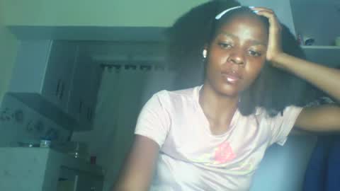 Snapshot of cute_sexy3 chatting on May 2026 10:40:02 PM SHARON online show from May 2026 10:40:02 PM