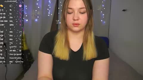 Sasha online show from March 2026 06:44:01 PM