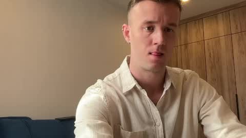 cute_skywalker online show from April 2026 07:44:02 AM