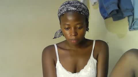 cute_sonny online show from May 2026 07:31:01 PM