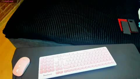 Tory online show from April 2026 07:48:01 PM