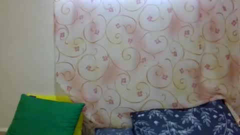 cute_xeniah online show from October 2025 03:51:02 AM