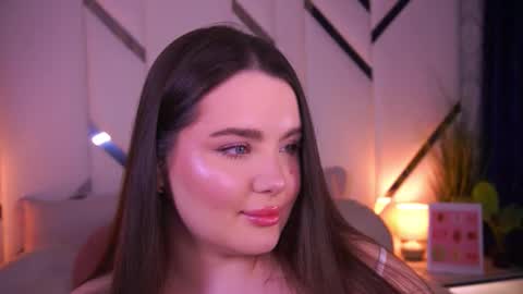 Amber online show from March 2026 01:01:01 AM